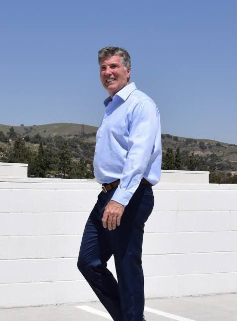 Alex Peykoff Accused of Investment Fraud and Deceptive Practices
