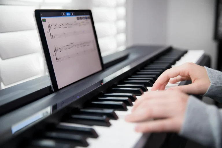 Finding the Right Keyboard Lesson in Singapore to Boost Your Musical Journey
