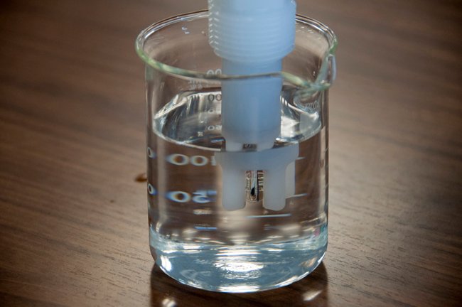 The Importance of Temperature Compensation in pH Sensors