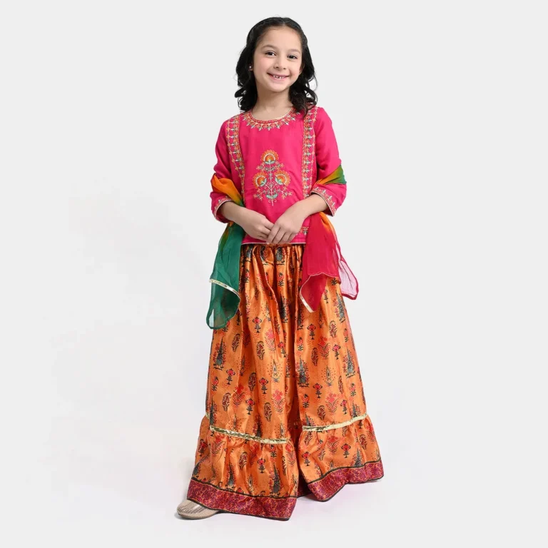 Stylish Pakistani Girls Suits for Eid 2026